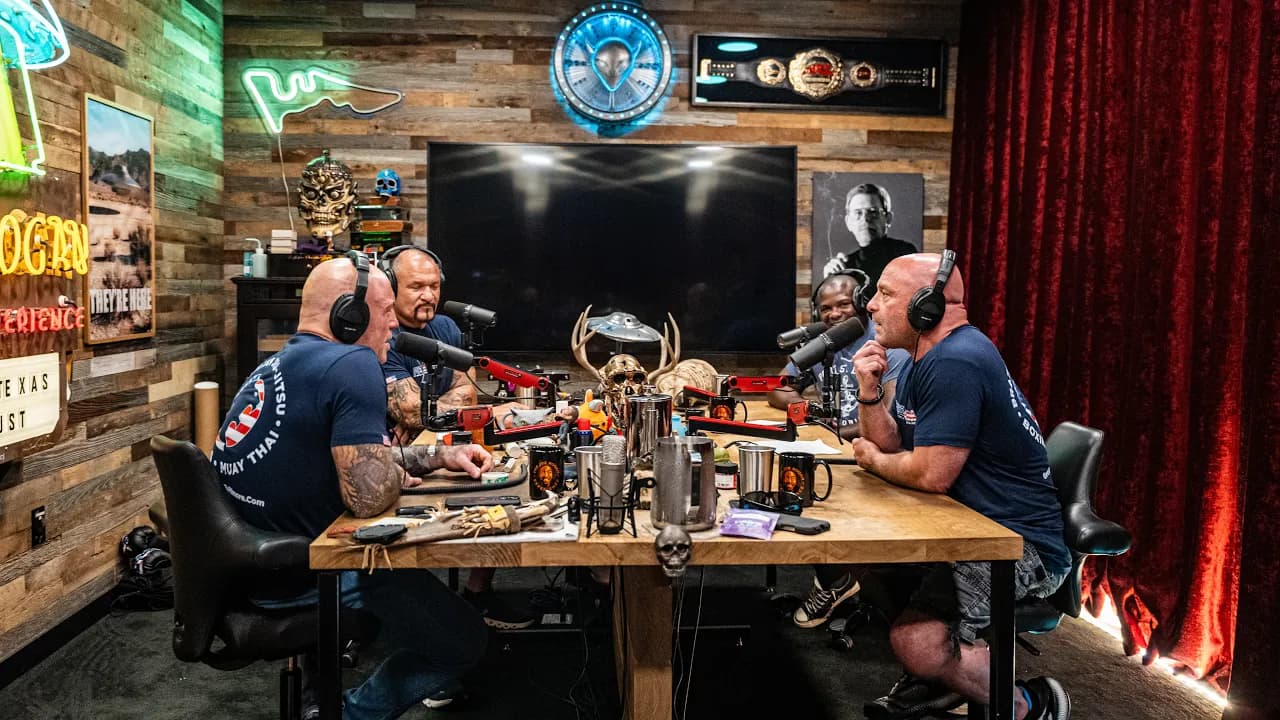 JRE MMA Show #182 - Protect Ya Neck
